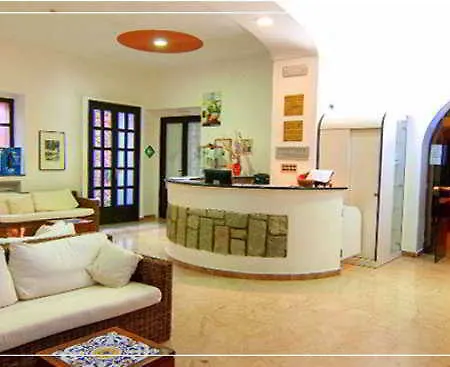 מלון Terme Castaldi 3*